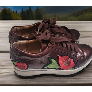 Gentle Souls Kenneth Cole Shoes Wom 7 M Haddle Rose Sneakers Leather Embroidered